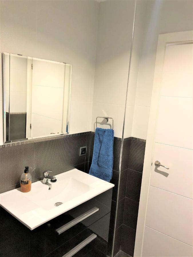 דירות בנאלמדנה Precioso Apartamento Frente Al Mar Benalbeach מראה חיצוני תמונה